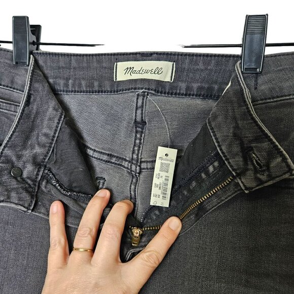 Madewell Curvy High-Rise Skinny Jeans W26 Black Distressed Denim Size 26 - Picture 4 of 15